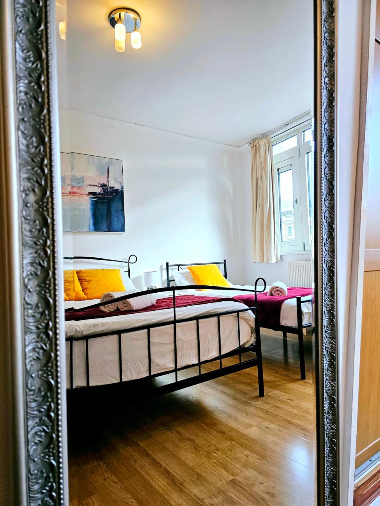 Bright & Spacious Home In Building With Lift, Right Next To Bayswater Station - Walk To Kensington Palace, Hyde Park, Little Venice & Notting Hill Londres Extérieur photo