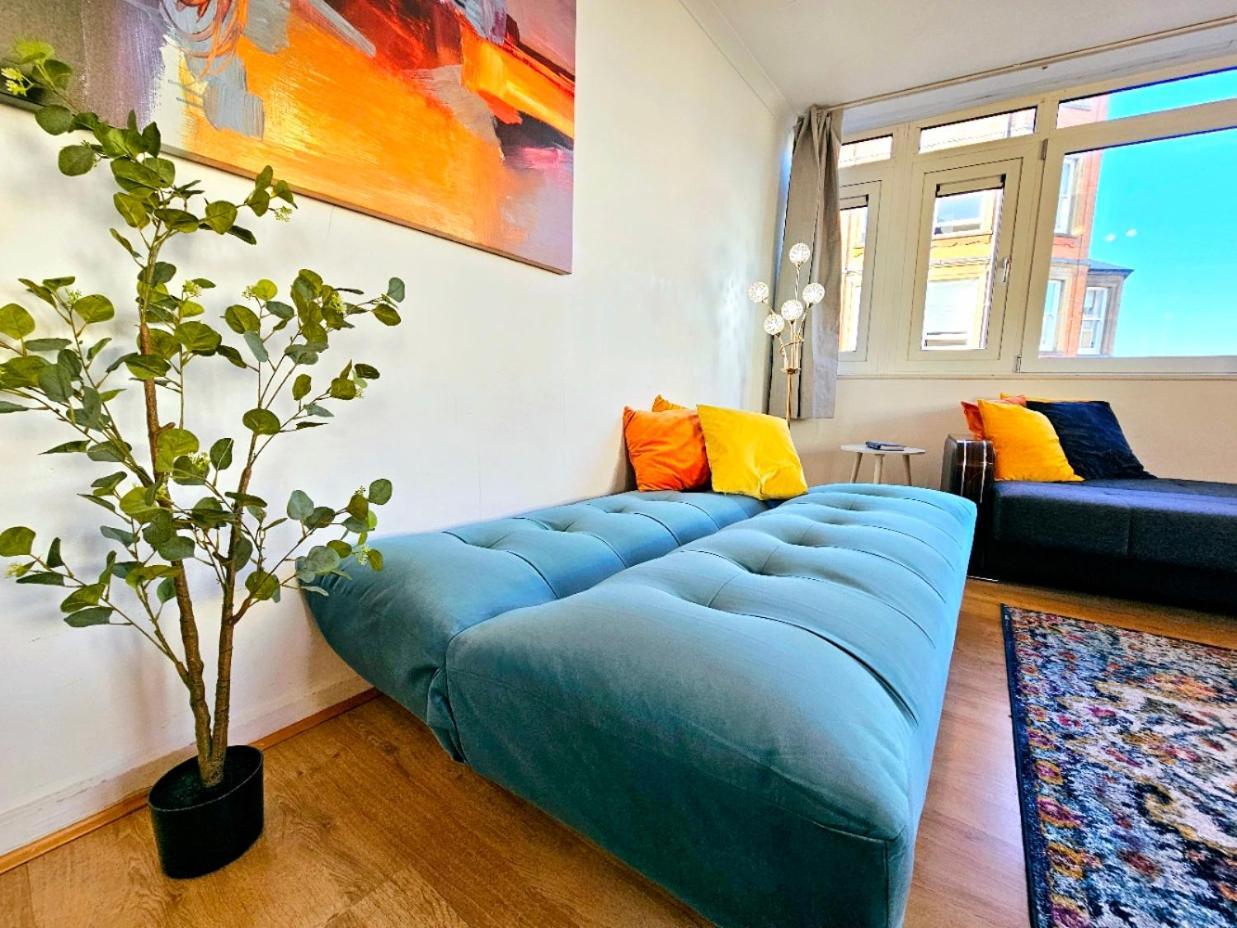 Bright & Spacious Home In Building With Lift, Right Next To Bayswater Station - Walk To Kensington Palace, Hyde Park, Little Venice & Notting Hill Londres Extérieur photo